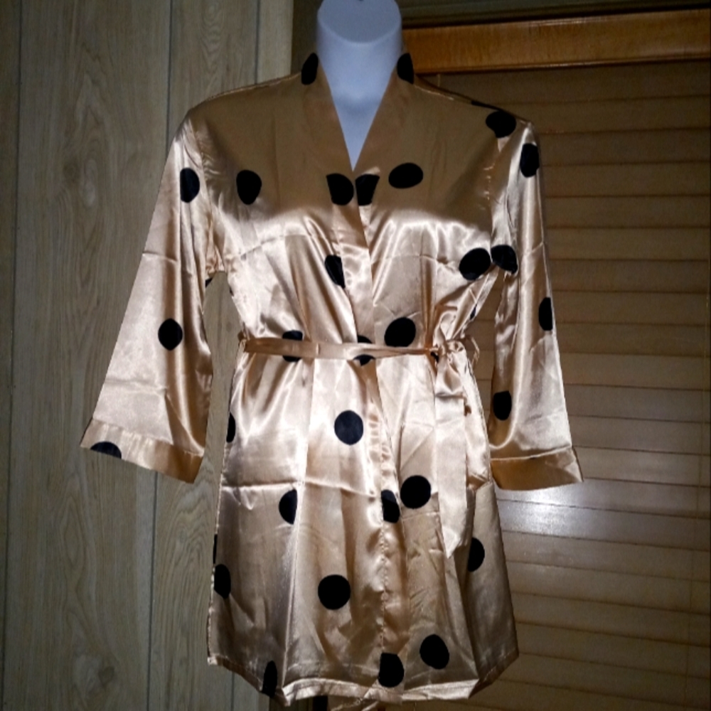 NWT Women's Robe